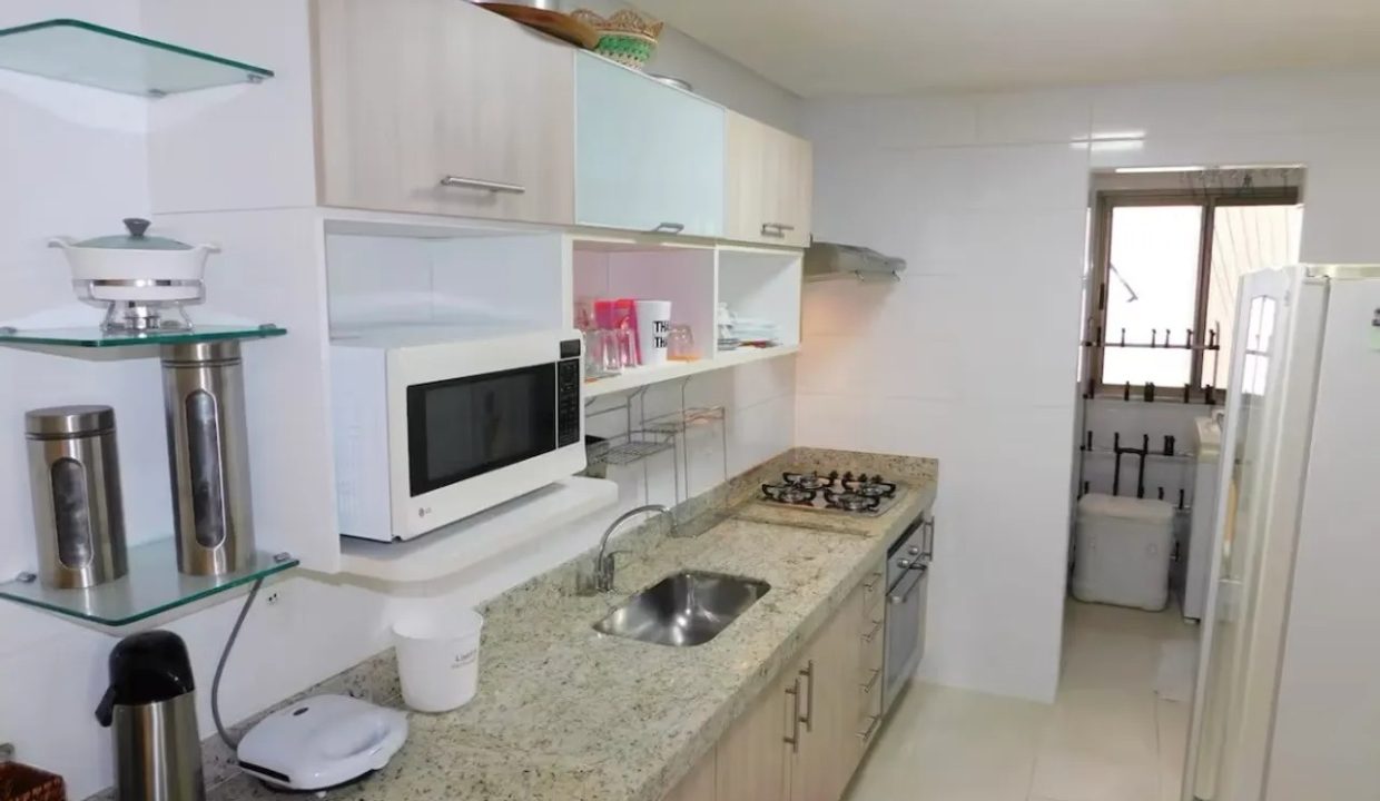 cozinha-ed-vitoria-praia-peracanga-guarapari